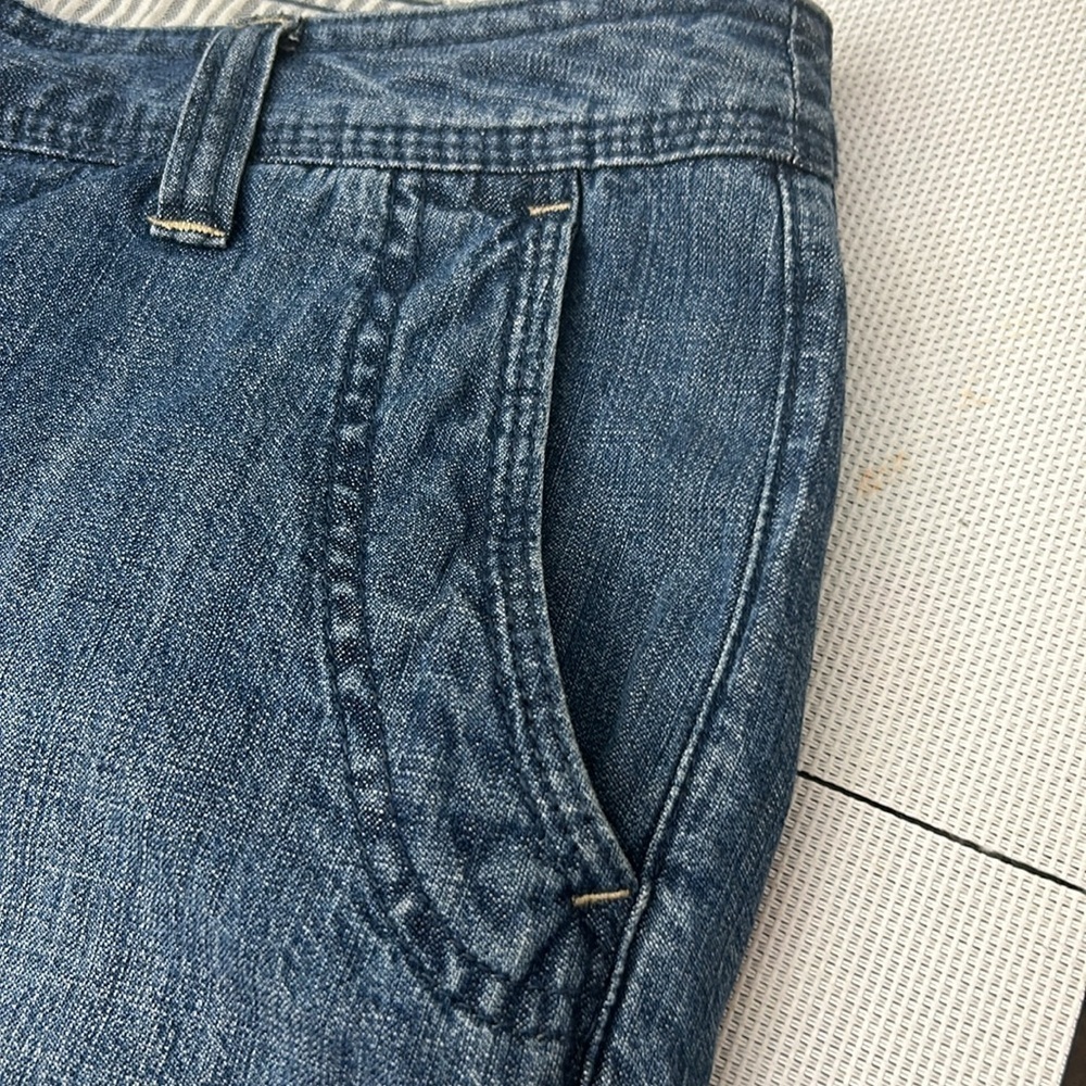 Natural Reflections Jeans Shorts, Women's Size 12, Blue Denim, Mid Rise - Picture 5 of 9